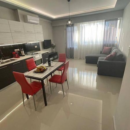 Maxim Deluxe Apartment Nea Alikarnassos Ngoại thất bức ảnh