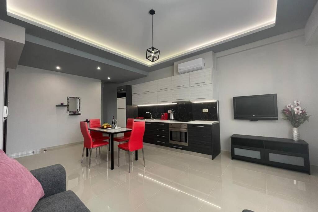 Maxim Deluxe Apartment Nea Alikarnassos Ngoại thất bức ảnh