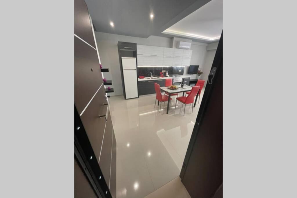 Maxim Deluxe Apartment Nea Alikarnassos Ngoại thất bức ảnh